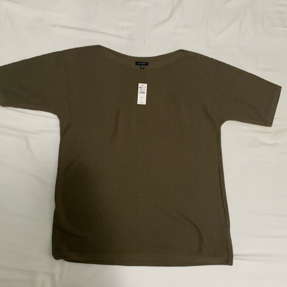 NWT Talbots women sweater short sleeve
